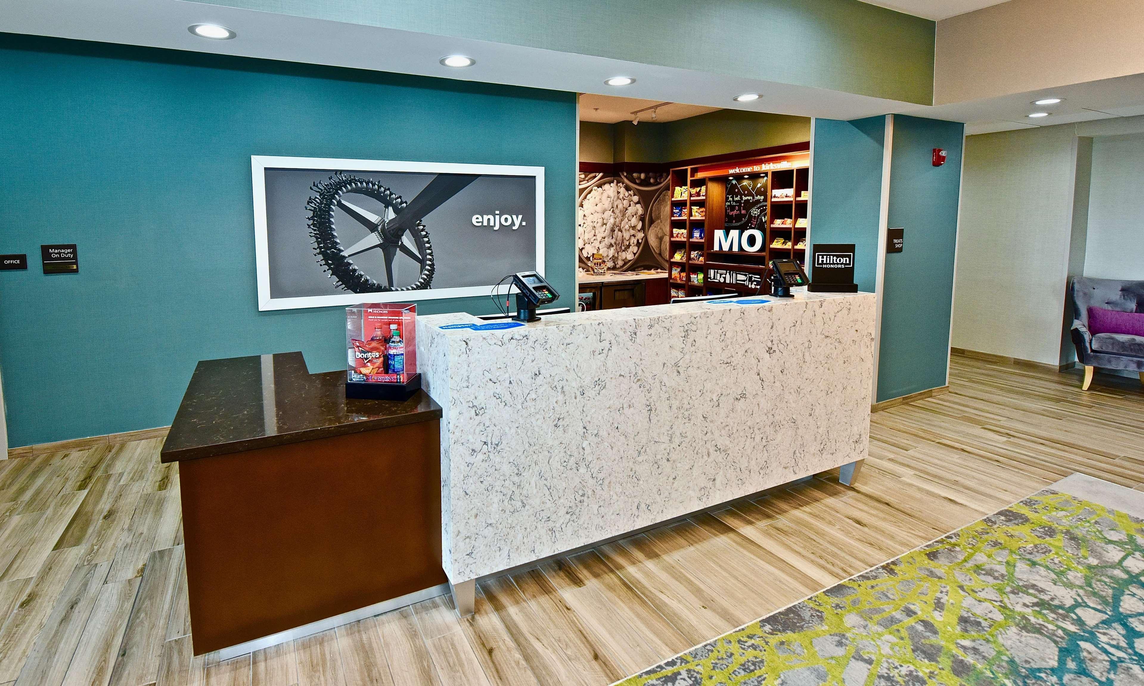 Hampton Inn By Hilton Kirksville Mo Exterior foto